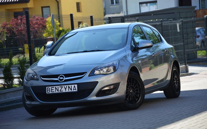 Opel Astra cena 32900 przebieg: 180000, rok produkcji 2014 z Płock małe 562